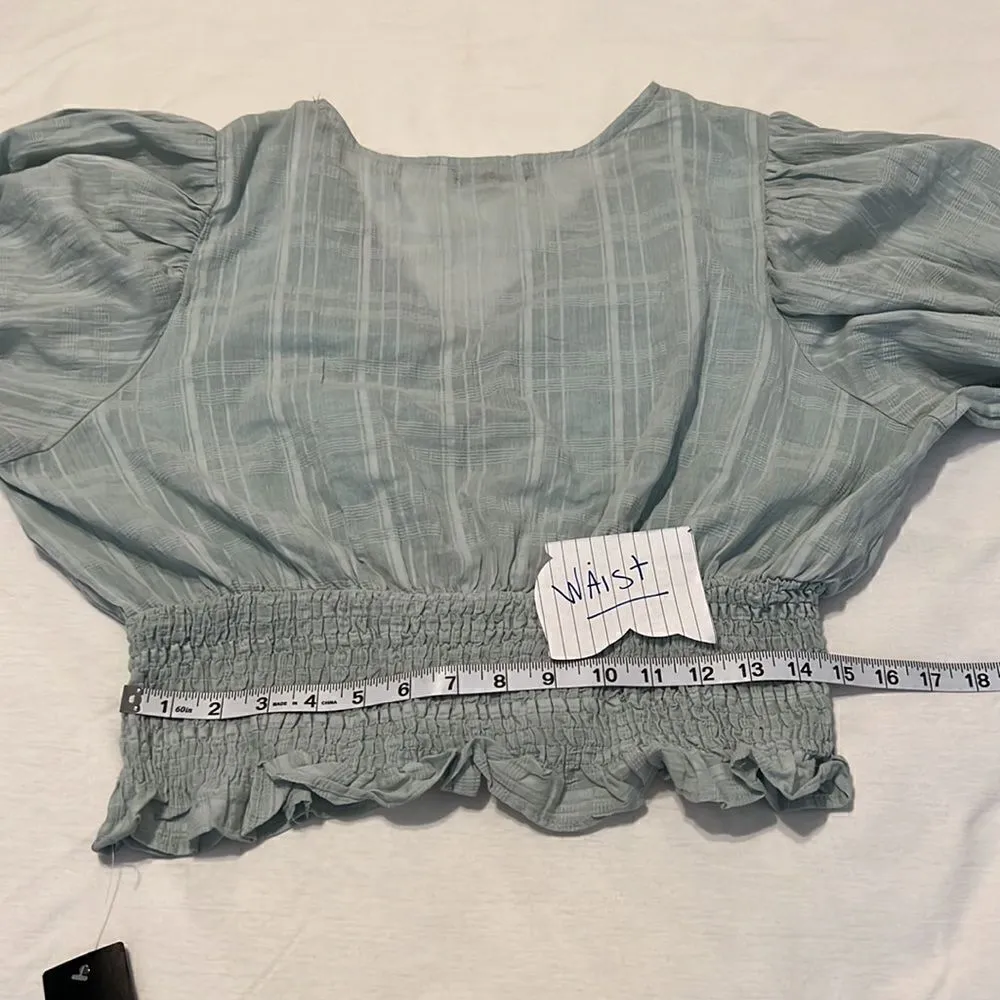 NWT talent size 1X light green puff sleeve lace detail elastic waist crop top - Image 8