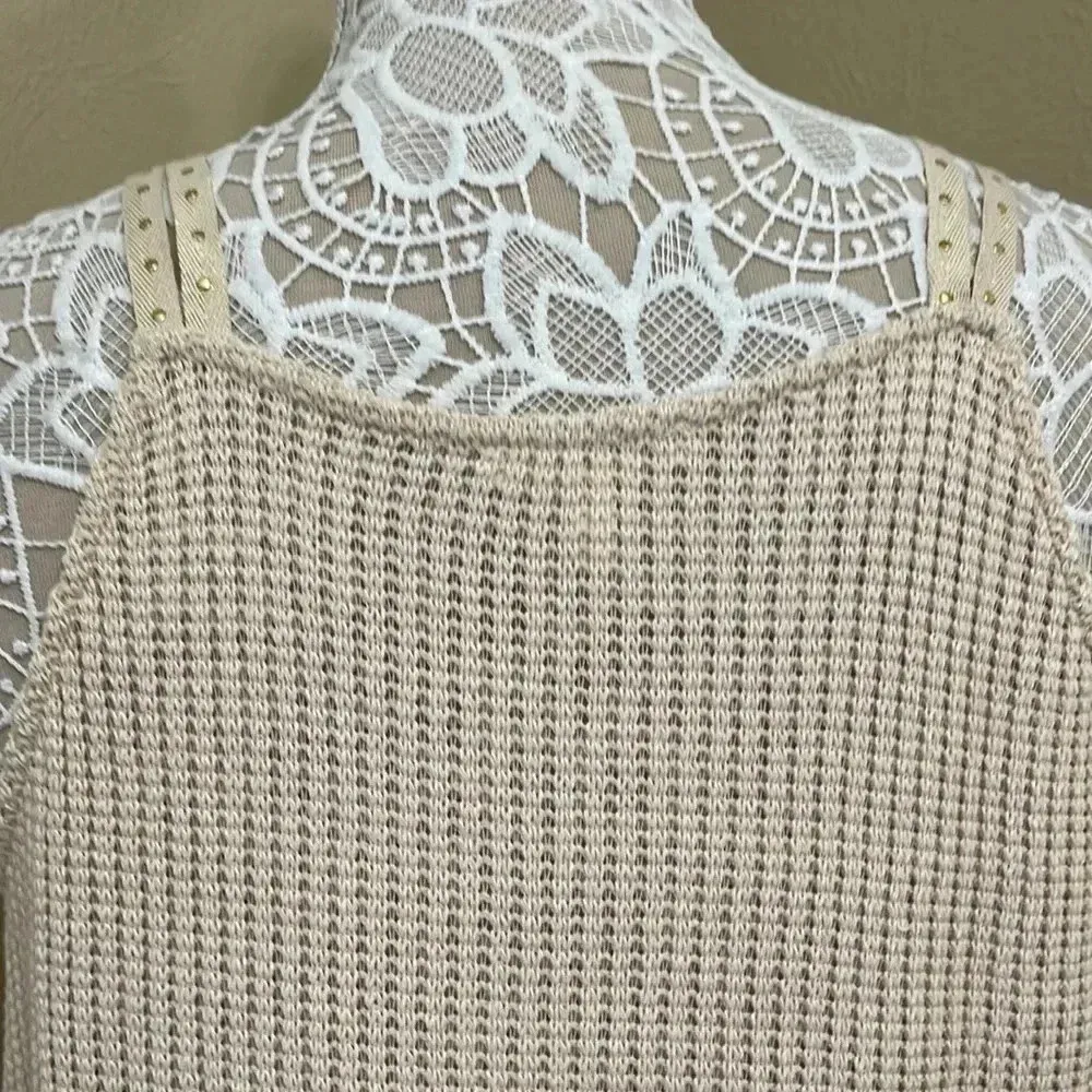 2/15 Cream knit top with gold studs - Image 5