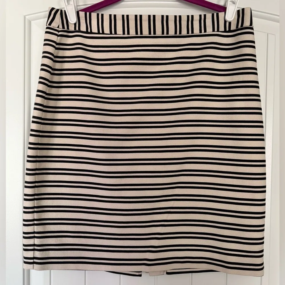 Ann Taylor LOFT Women’s Stripe Structured Cotton Pencil Skirt Size 10 - Image 3
