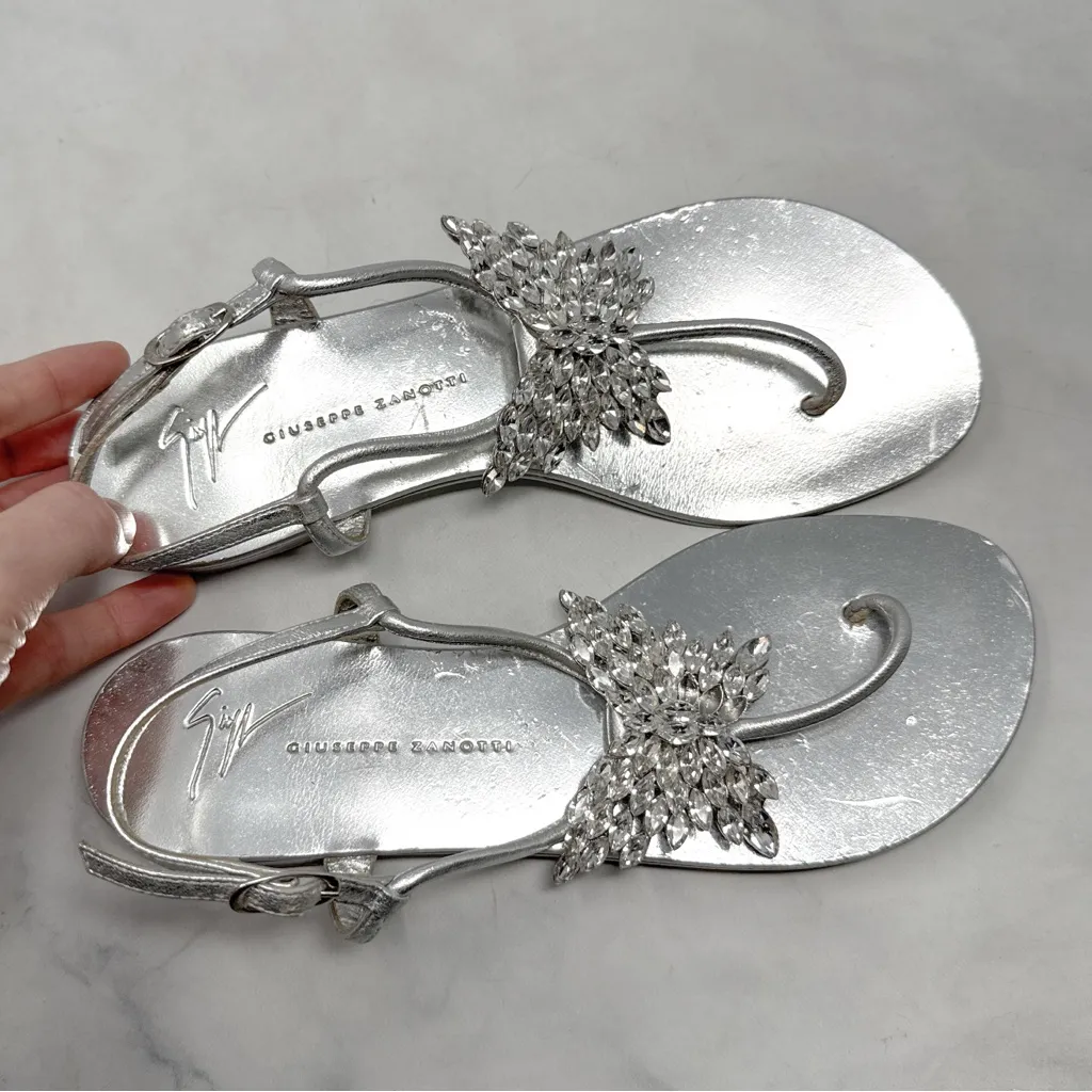 Giuseppe Zanotti Butterfly Swarovski Crystal Chrome Flat Sandals Glam Silver 36 - Image 9