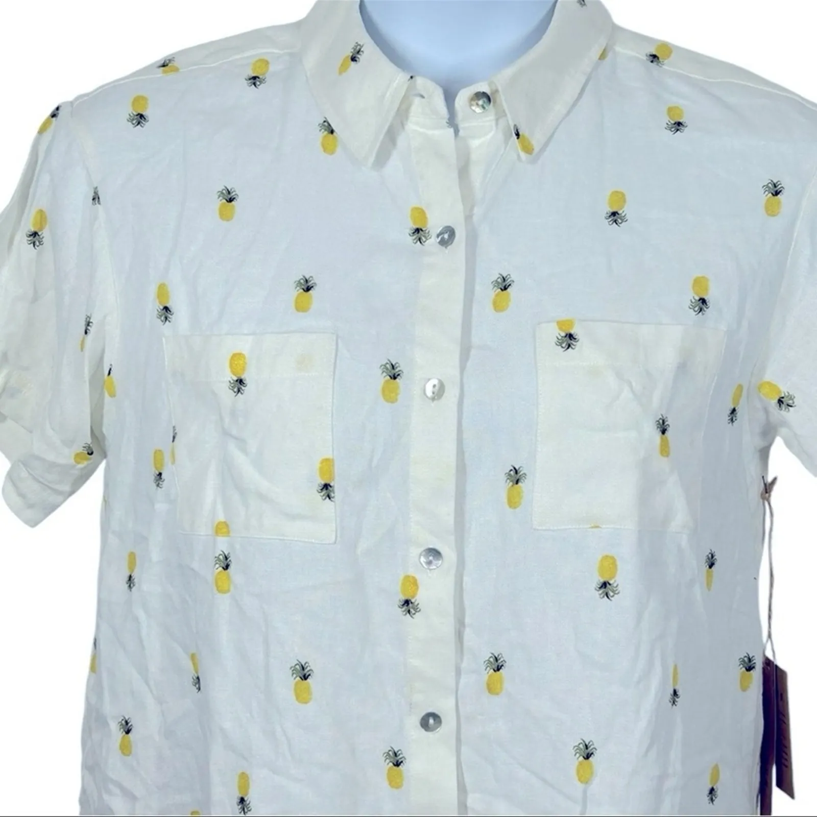 Rae Dunn Pineapple Linen Button-Down Shirt NWT Size Large - Image 4