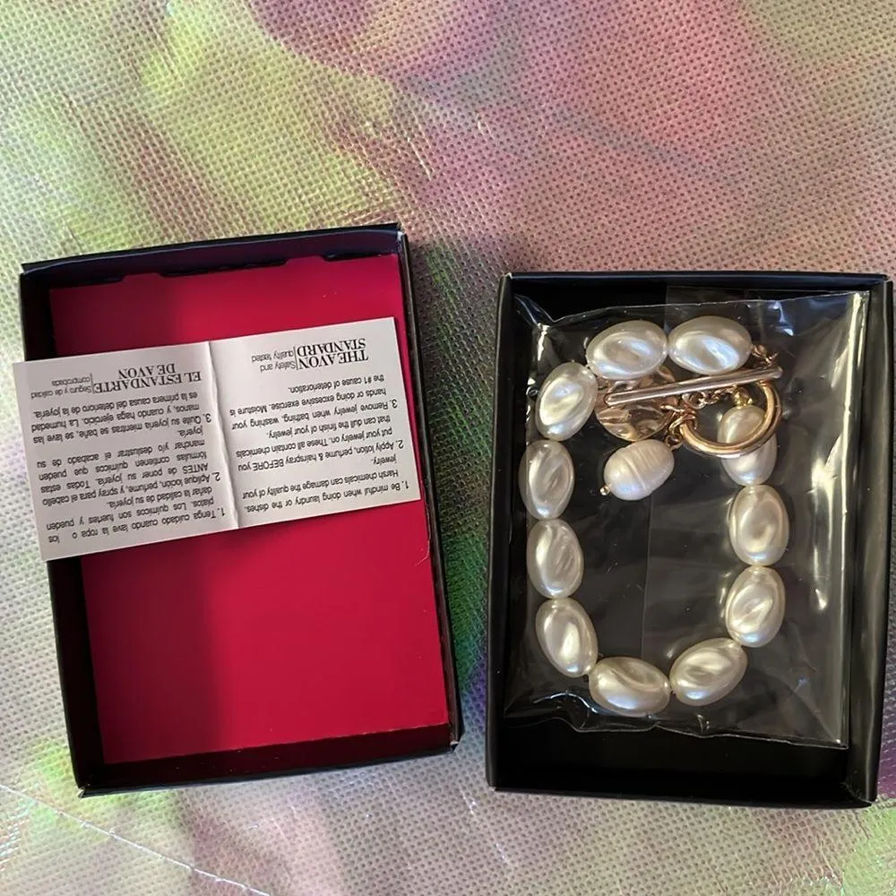 New Avon freshwater pearl bracelet - Image 4