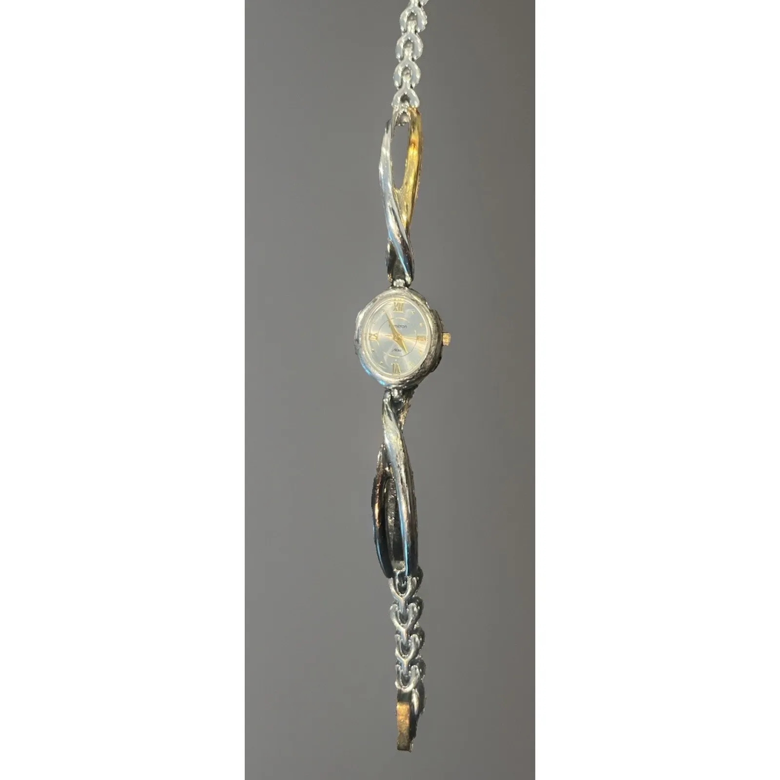 Armitron Now Womens Watch Bracelet 17mm Gold Silver Tone New Battery 6.75" - Image 2