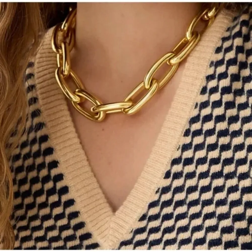 NWT J.Crew Cashmere Jacquard V-neck Sweater-Vest in Heather Almond Navy XS - Image 3