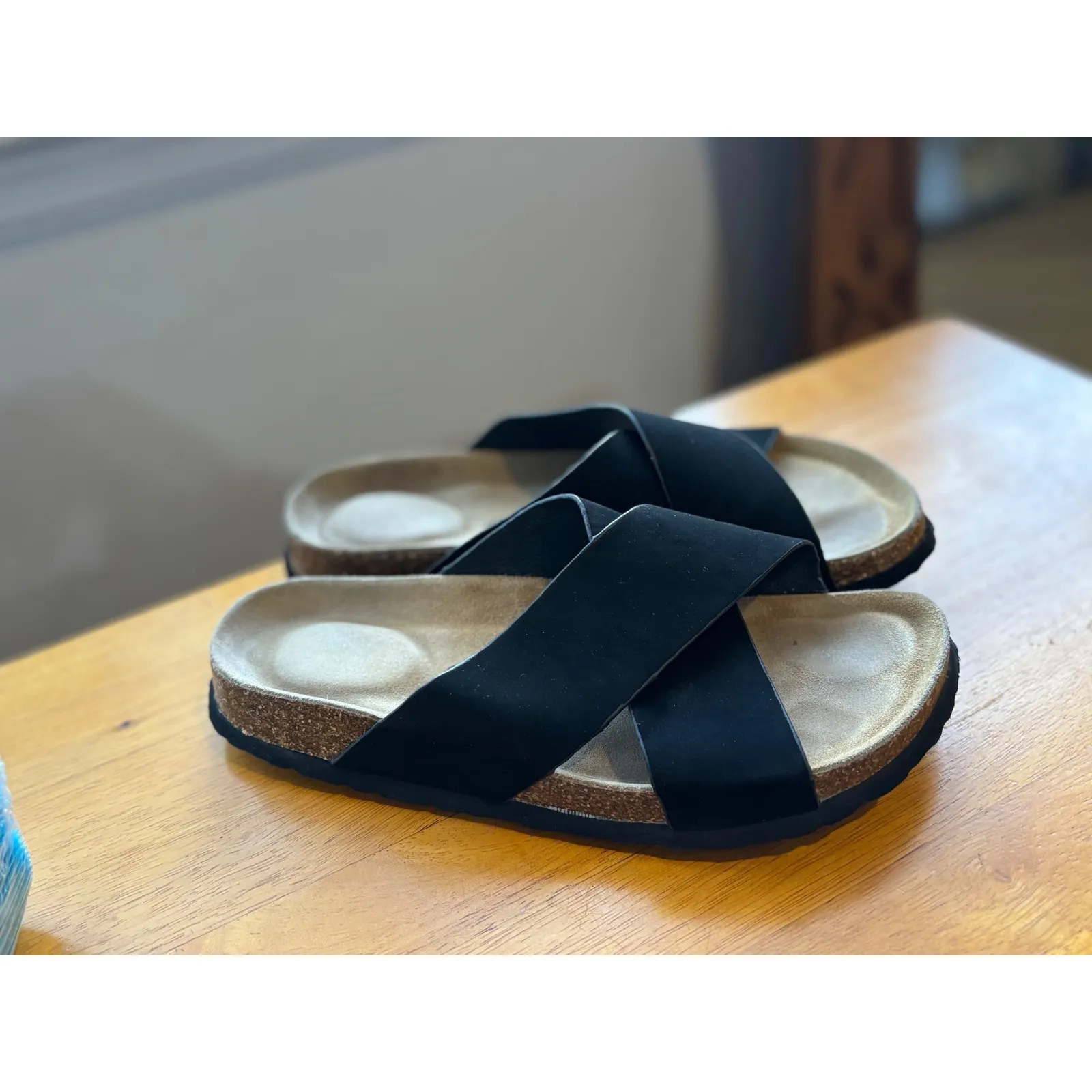 Cruz Ergonomic‎ Footbed Sandals Slides Black Cross Strap Size 38 Women's - Image 7