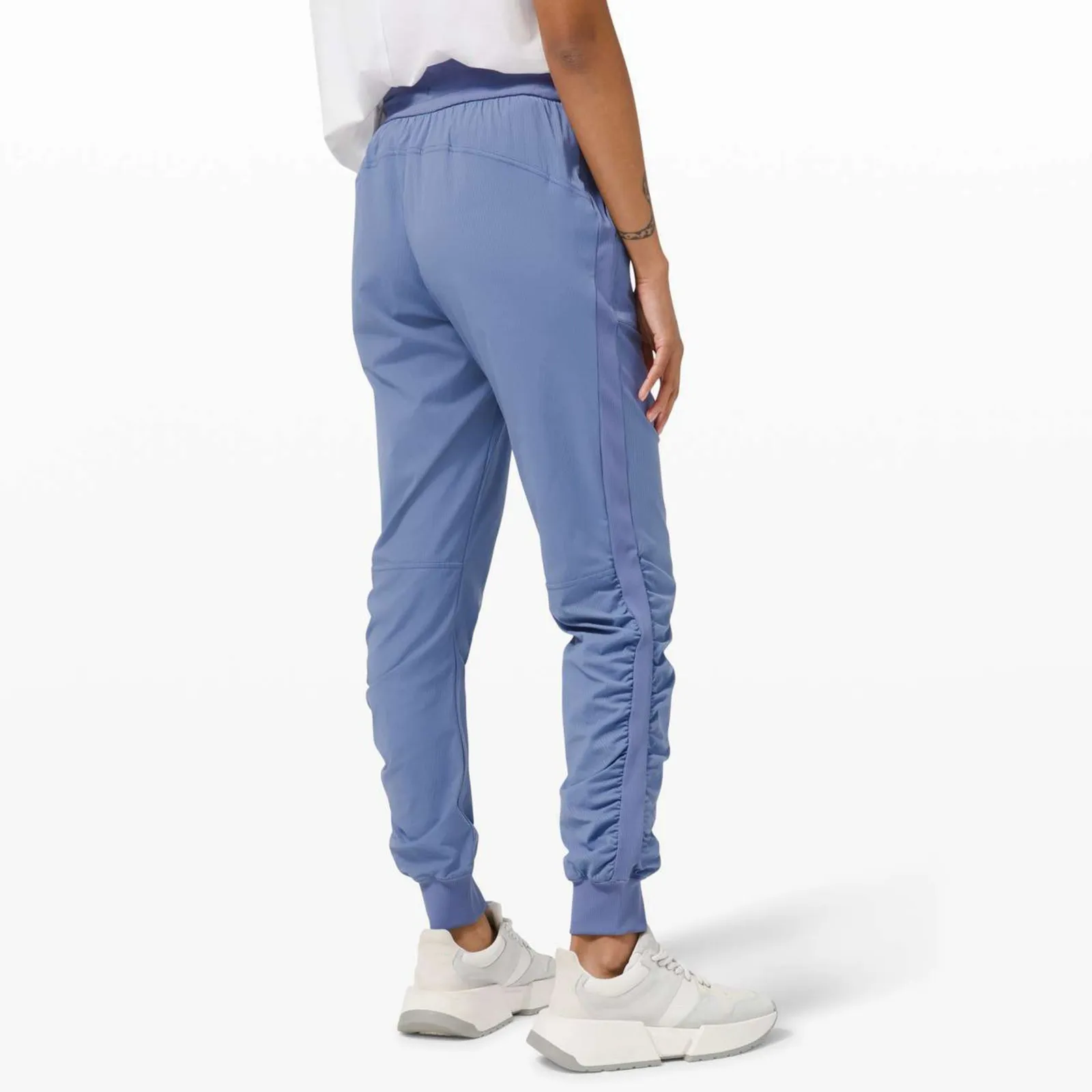 Lululemon Beyond the Studio Jogger Sz 6 Blue - Image 2