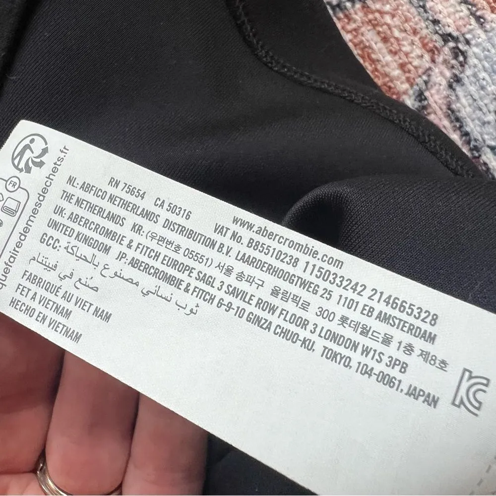 Abercrombie YPB neoKnit Mini Dress Black with White Trim Size Small Racerback - Image 11