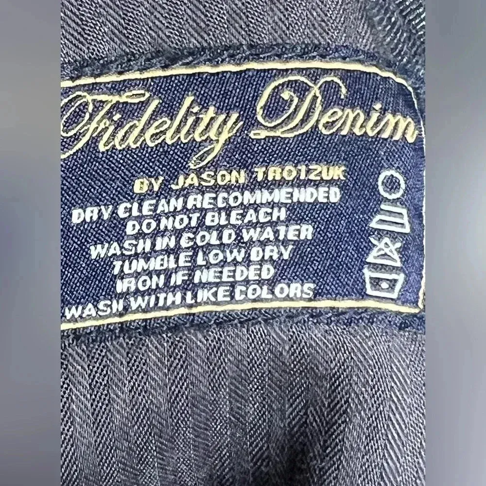 Fidelity LaFayette Mid Rise Boot Cut Jeans Sz 28 Blue - Image 9