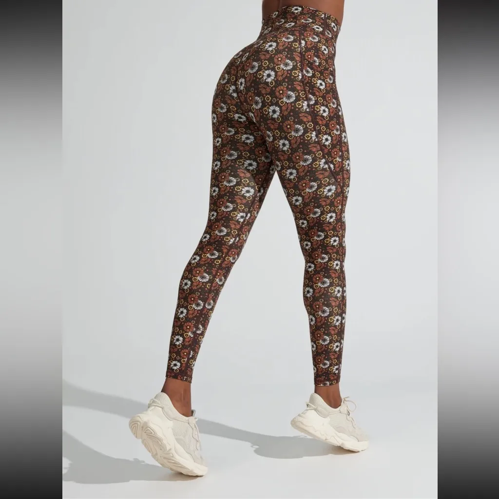 Buffbunny Collection Buffbunny Rosa Floral Pocket Legging Brown Size Medium - Image 2