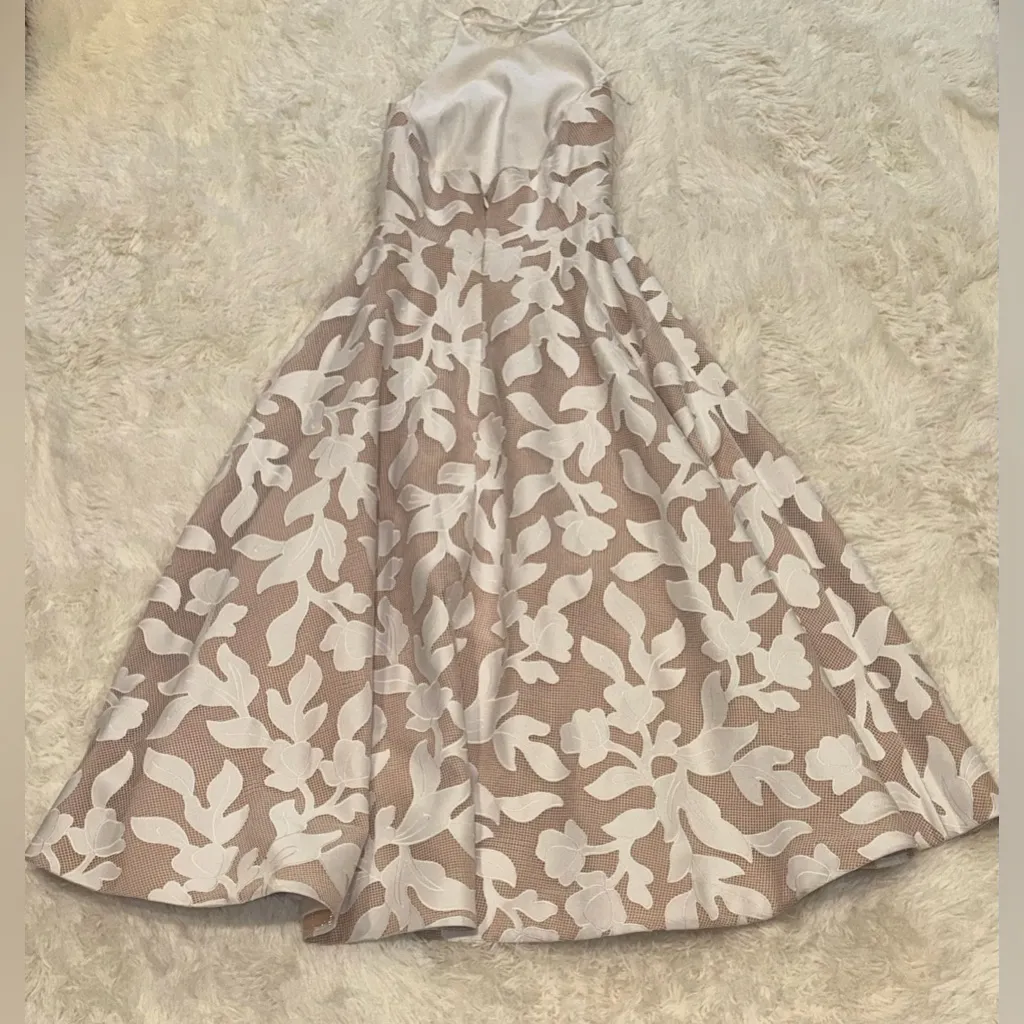 NWT HELSI Alexandria Halter Fit & Flare White midi maxi Dress sz M Size M - Image 7