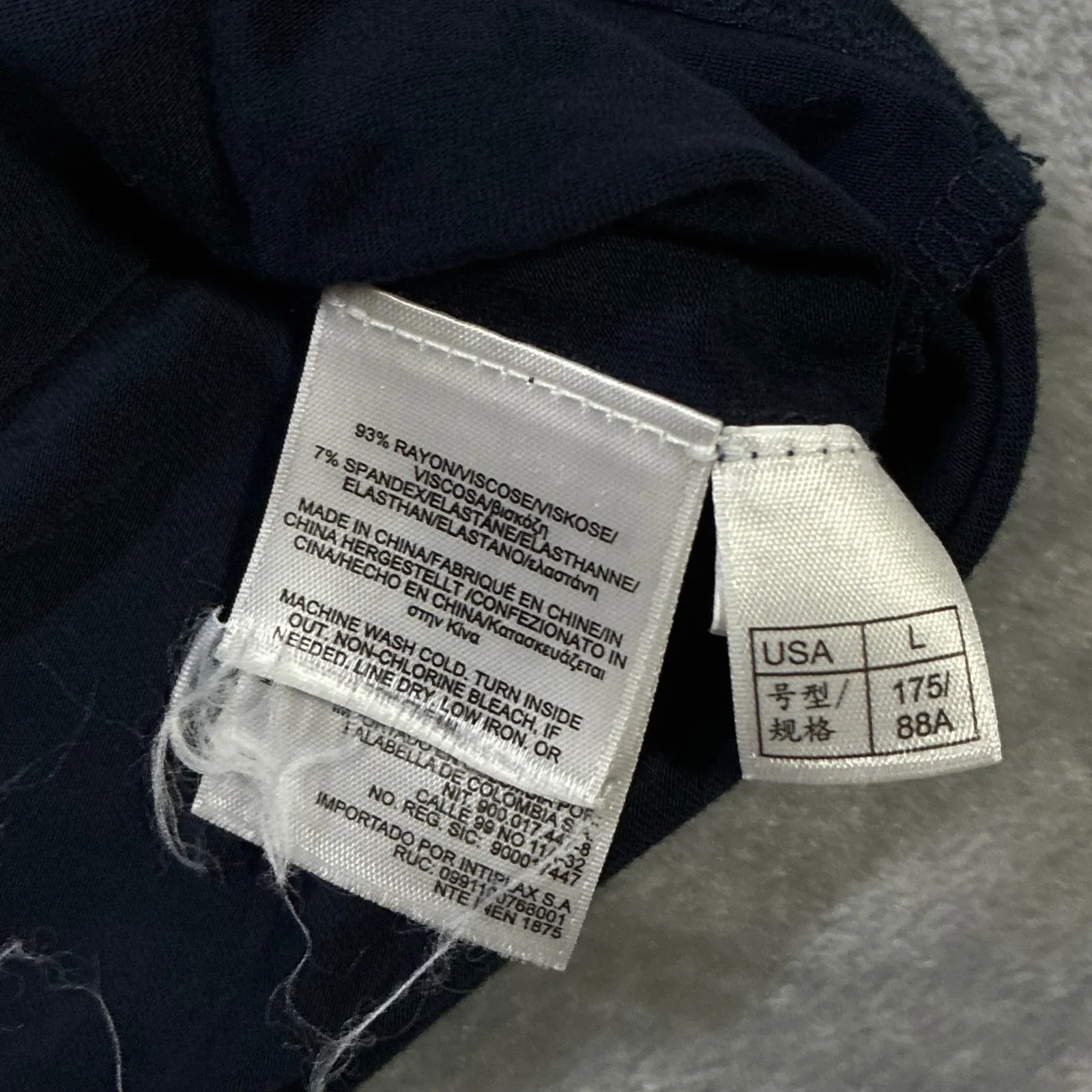 Brooks Brothers Red Fleece Navy Blue Scoop Neck T Shirt Women's L Rayon Blend Size L - Image 5