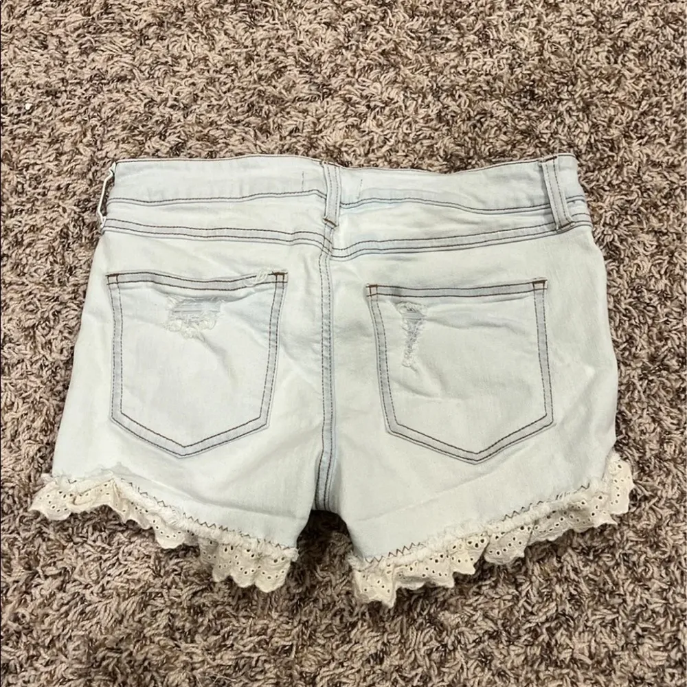 Womens jean shorts - Image 4