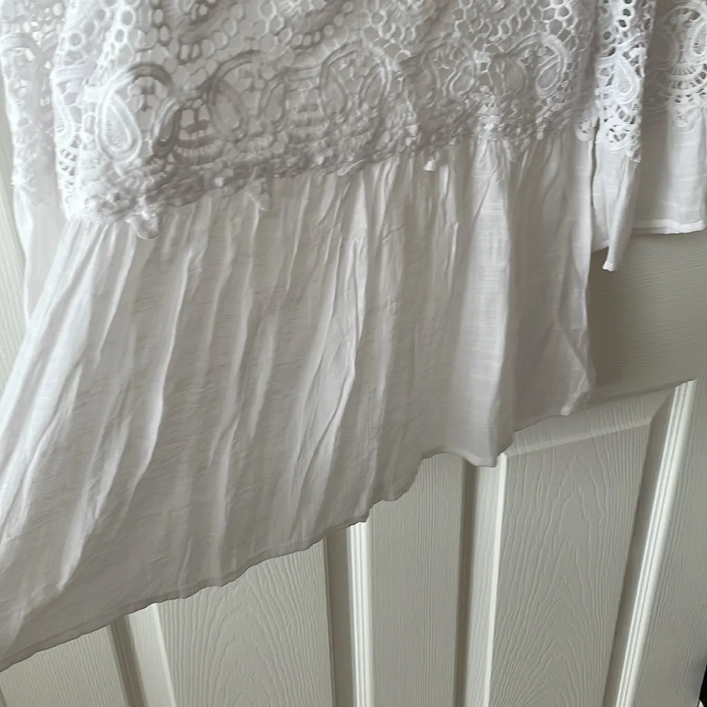 VICI Entro lace crochet top - Image 3