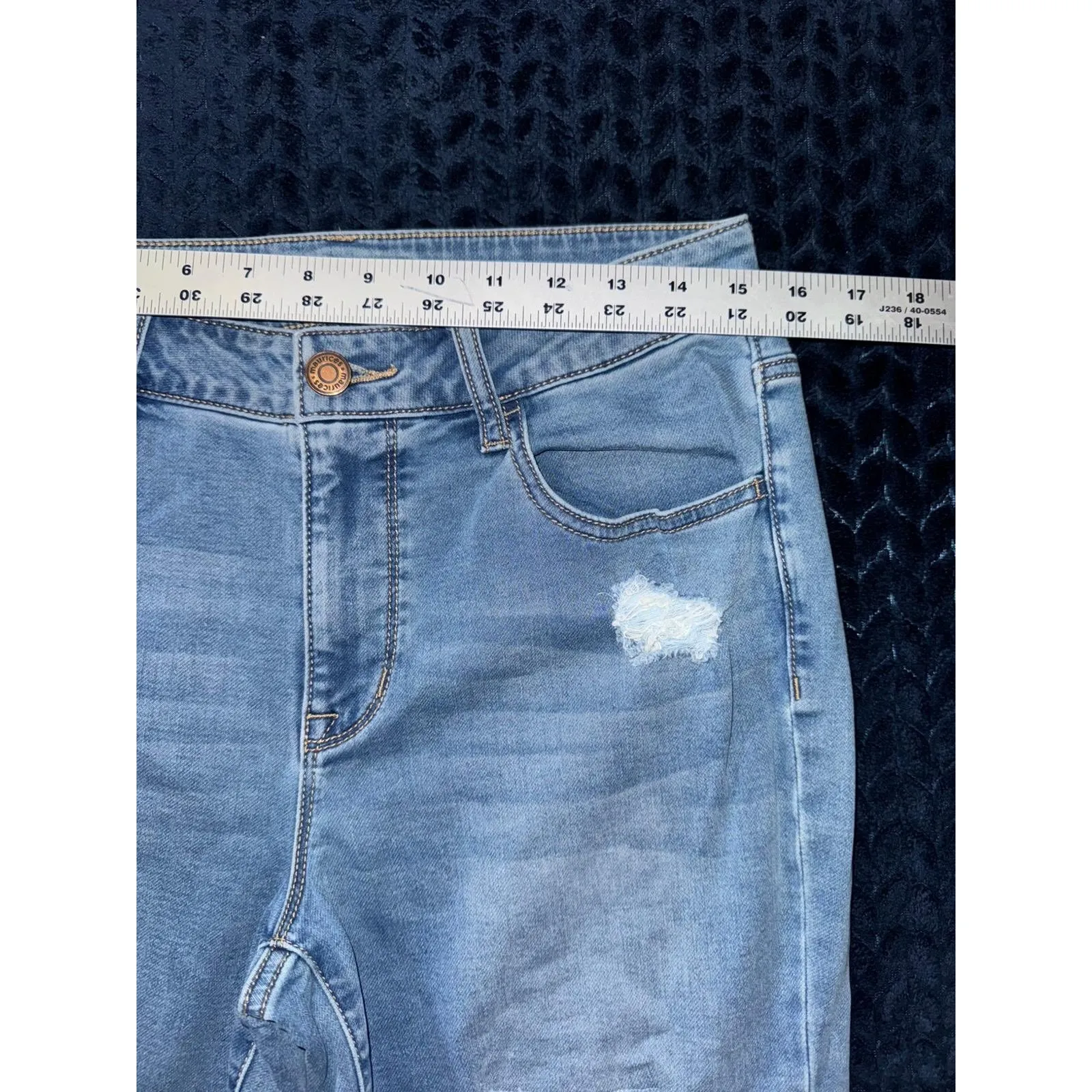 Maurices Women's‎ High-Rise Ripped Distressed Skinny Jeans Light Wash Denim M - Image 7