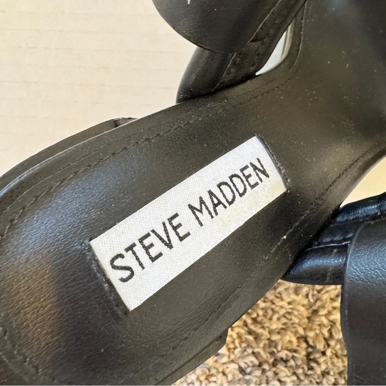 Steve Madden Black Faux Leather Square Toe Heels Women’s 6.5 Sandals Chunky Fall - Image 3