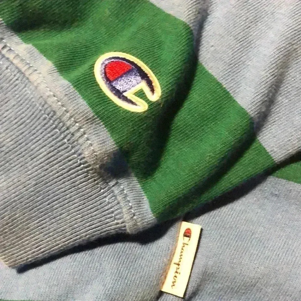 Champion- Blue and Green Striped Long Sleeve Boxy Shirt - Image 6