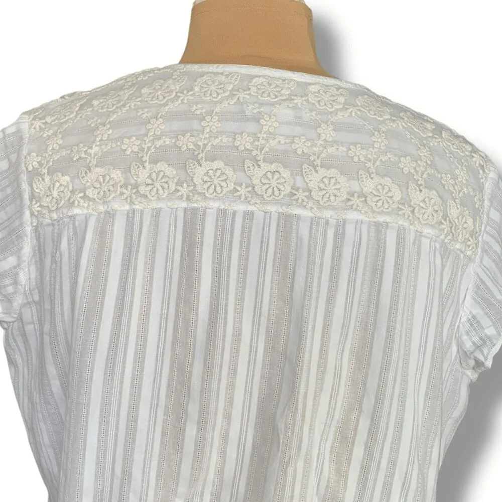 Orvis White Cotton Blouse XL Floral Embroidered Yoke Cap Sleeve Lightweight - Image 3
