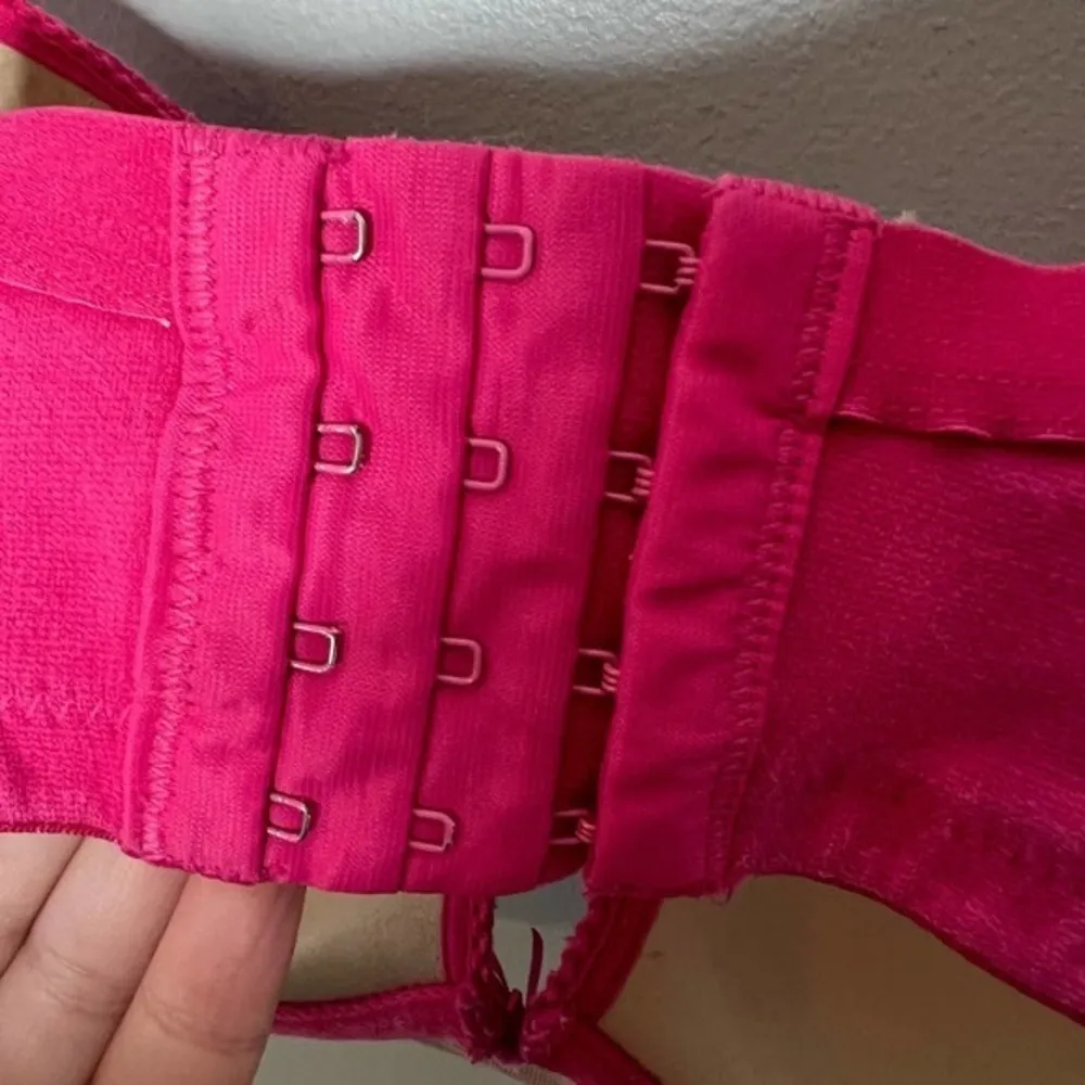 Cacique by Lane Bryant bright pink over nude tan underwire molded cup size 44D - Image 6