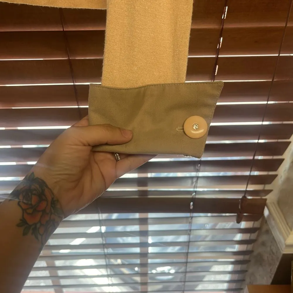 Twelve by Twelve Los Angeles Cream Cardigan Sweater | Size M with Metallic Pin Size M - Image 4