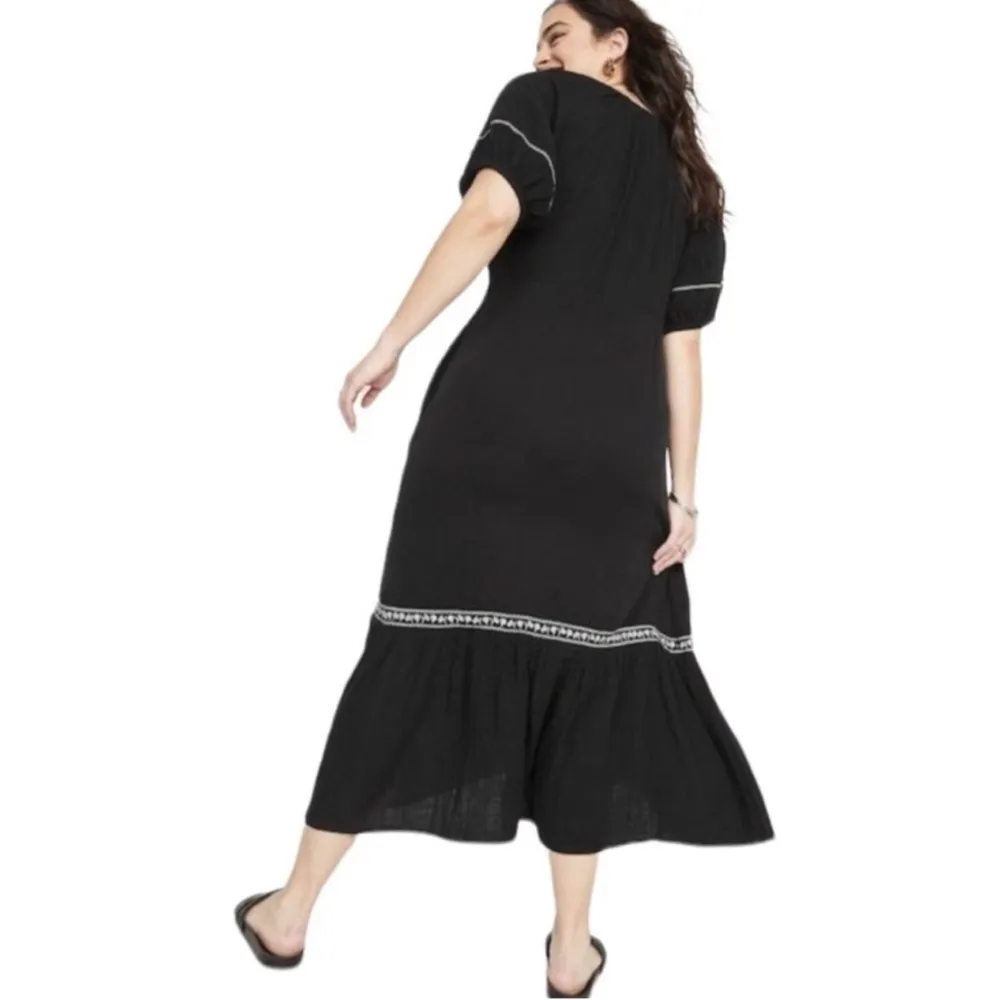 Old Navy Black Crinkle Crepe Gauzy V-Neck Boho Maxi Prairie Dress Size Small - Image 2