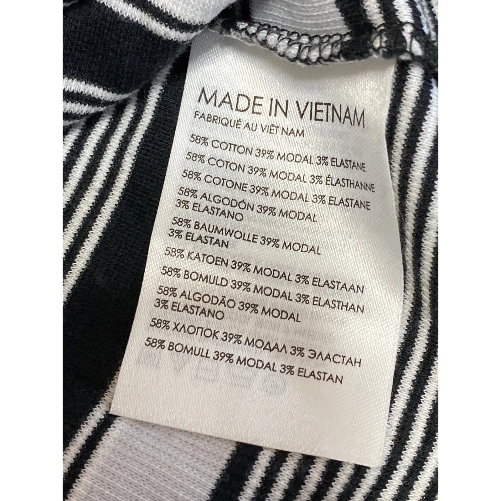 Club Monaco Women's Black Striped Short Sleeve Crew Neck T Shirt Tee Top Size M - Image 4