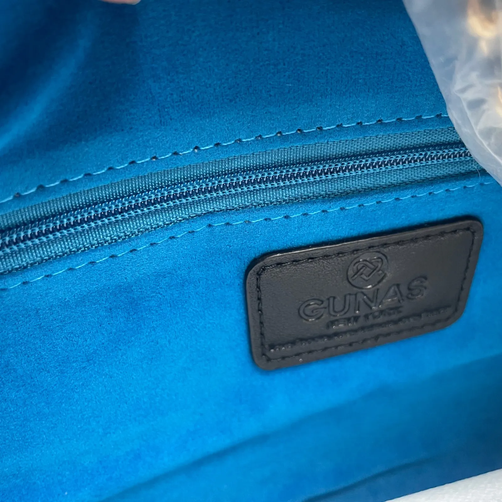 GUNAS New York Ruth Tote Black Canvas Vegan Bag – SOLD OUT ONLINE - Image 7