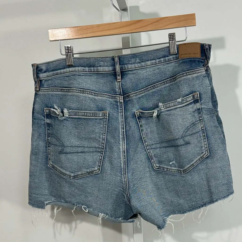 American Eagle Strigid High Rise Distressed Denim Shorts Women’s 14 Cutoff Raw - Image 2