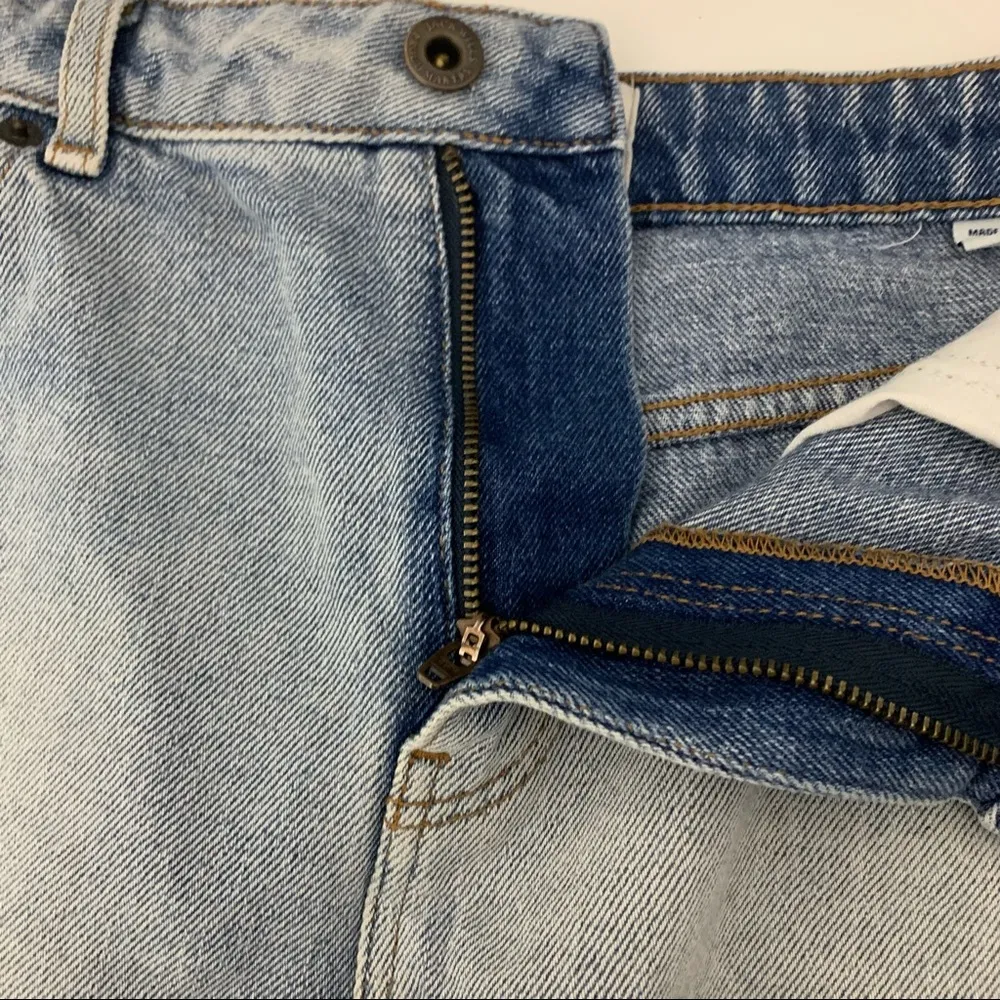 Jack Wills High Rise Released Hem Denim Shorts Size 6 - Image 3