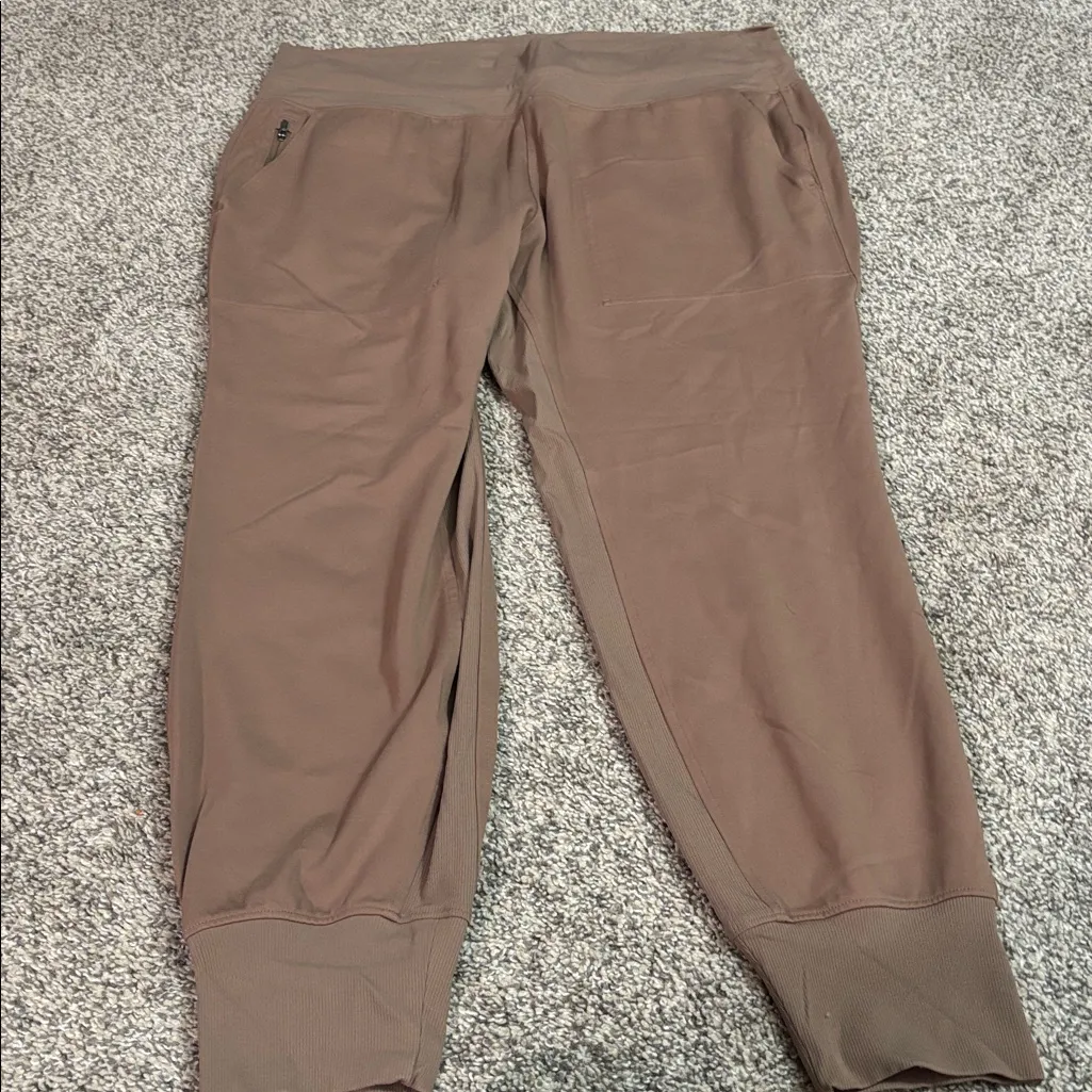Athleta Venice Jogger size 1X - Image 2