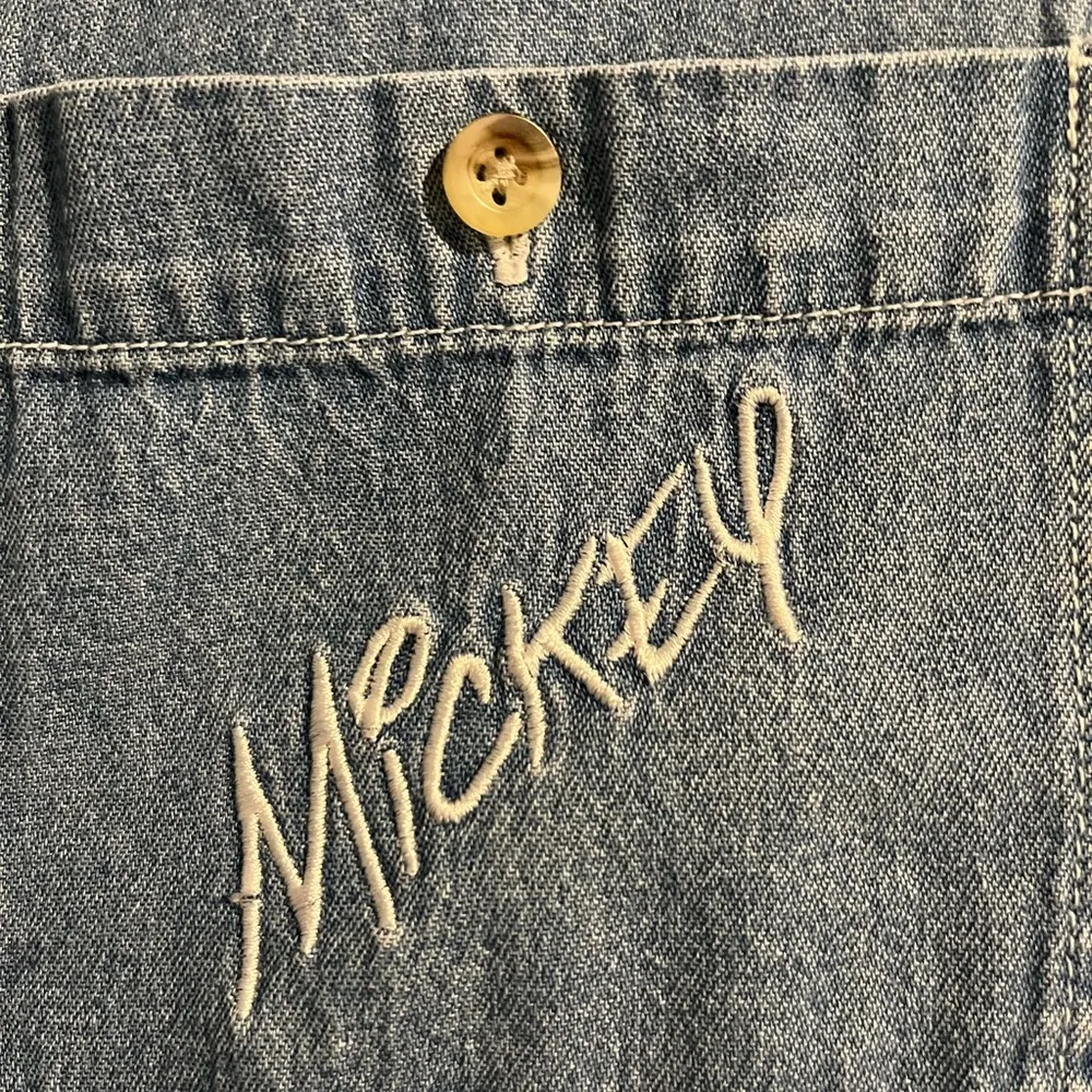 Vintage Mickey Unlimited Women’s L Mickey Mouse Embroidered Sleeveless Shirt - Image 7