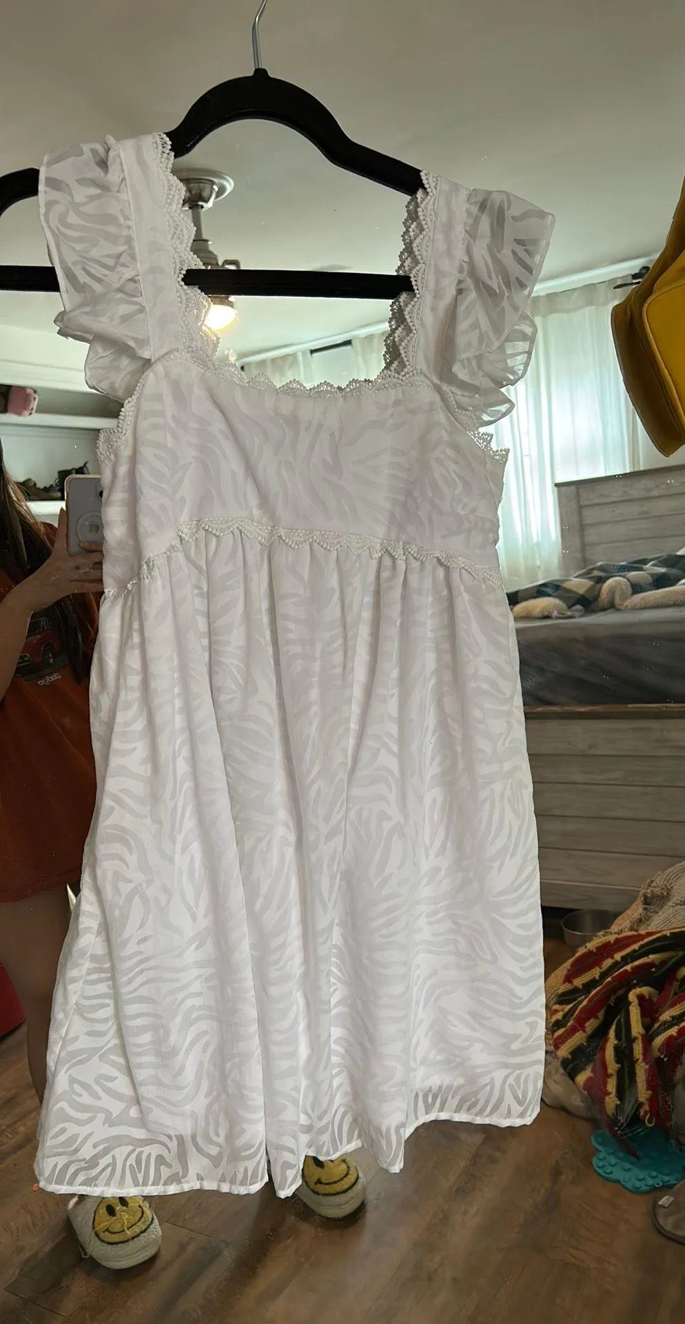 Boutique Dress White - Image 2