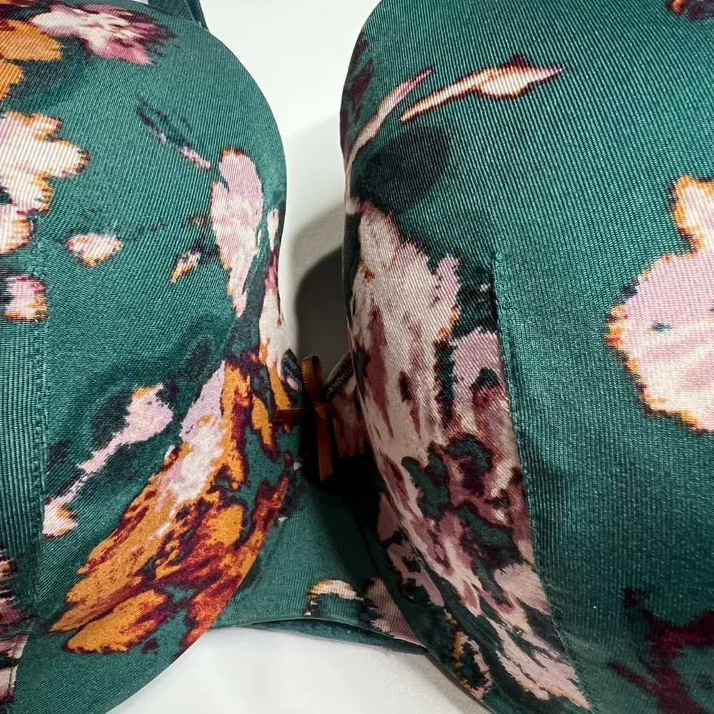 Lane Bryant cacique lightly lined full coverage bra size 40DD - Image 4