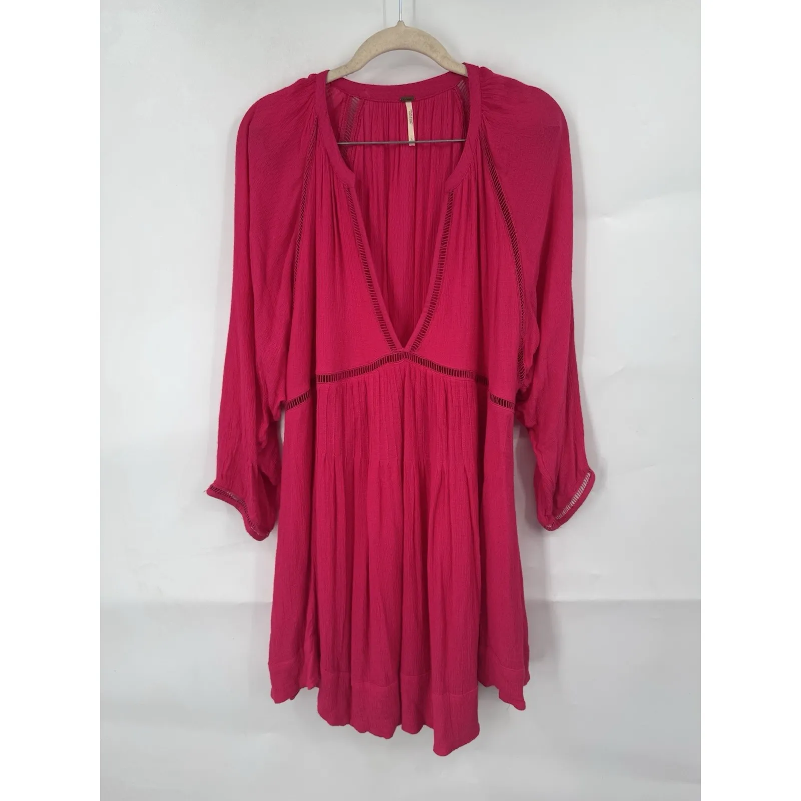 Free People Go Lightly Deep V-Neck Pink Swing Mini Dress Size Large Preppy Indie - Image 2