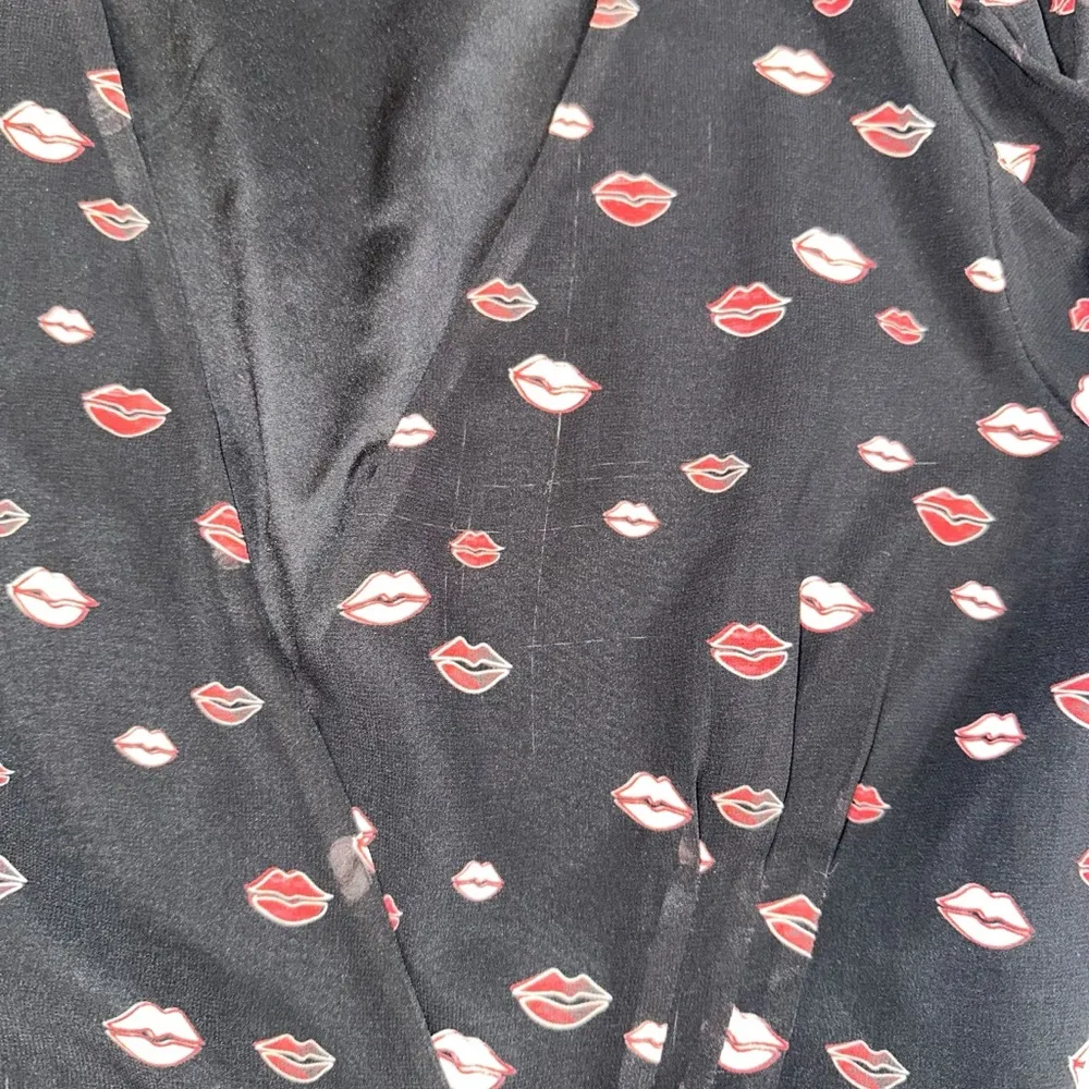 Hutch Lip Print Black Long Sleeve Wrap Midi Dress MEDIUM - Image 8