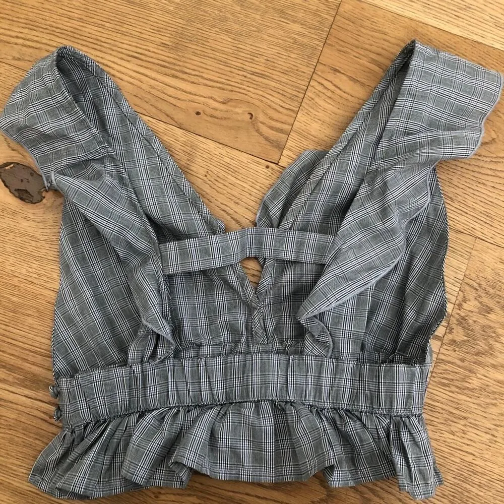 Lioness - Plaid Sleeveless Crop Top Ruffle Top S - Image 2