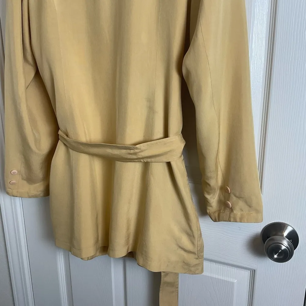 L’Zinger for Nordstrom silk Blazer with Belted Waist size medium - Image 11
