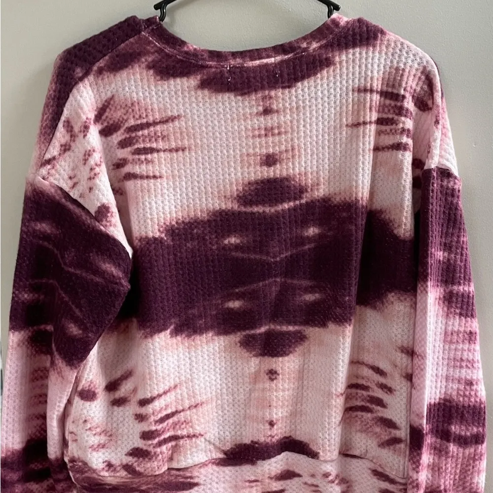 New with Tags Poof Tye Dye Long Sleeve Top Sz Medium - Image 2