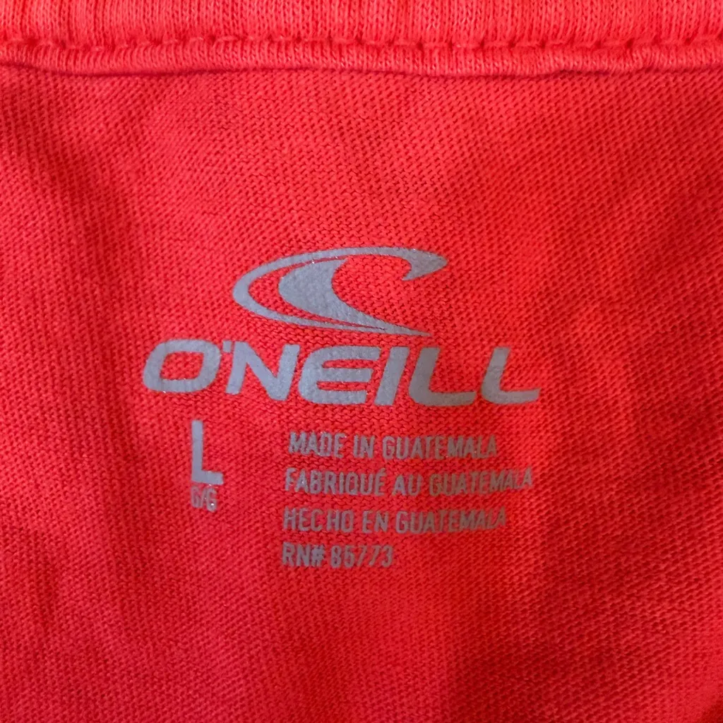 O'Neill Bright Red Cropped Tee with Sunburst Design - Image 3