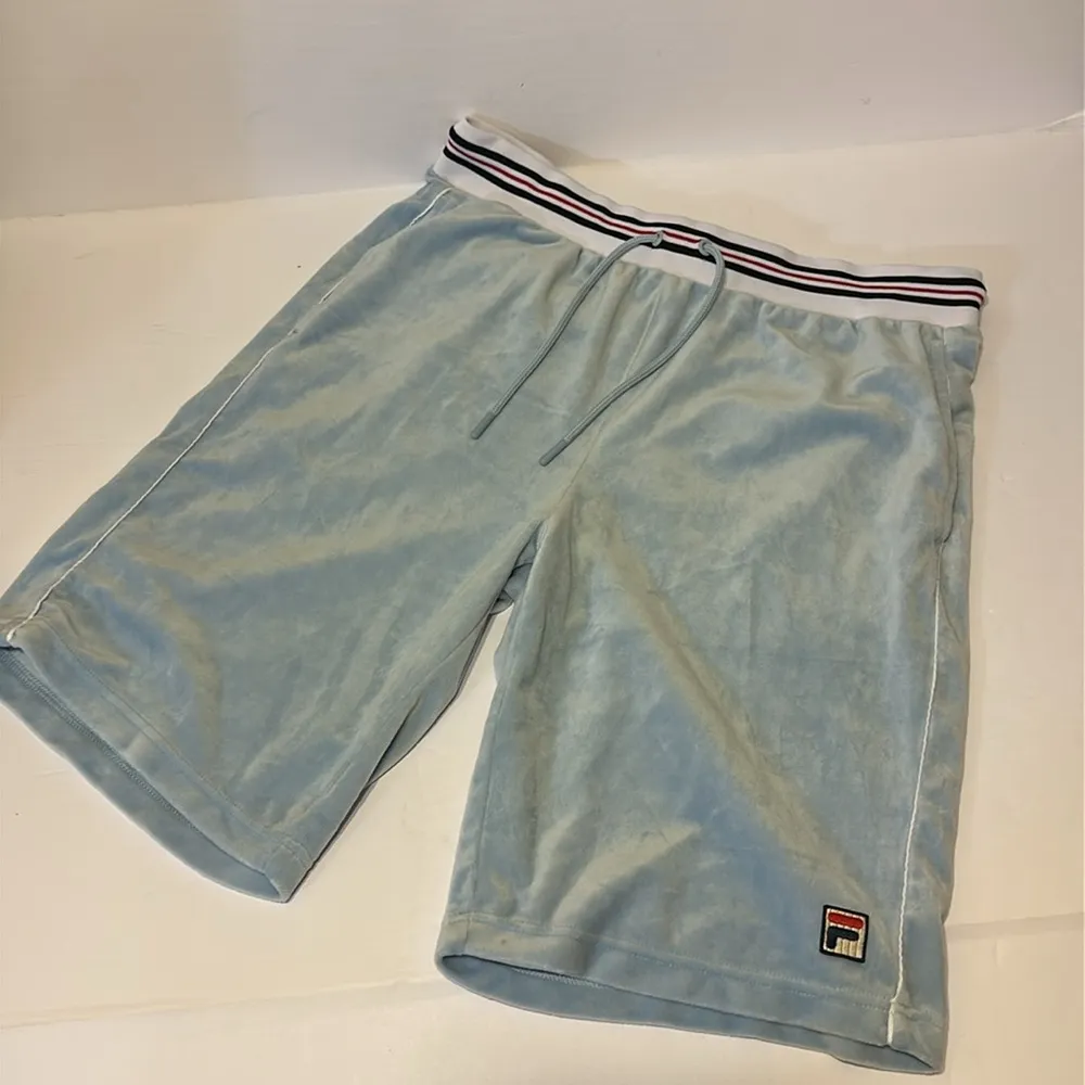 FILA velour short sweatsuit set. Top & shorts. Baby blue medium women’s. 90s. - Image 9