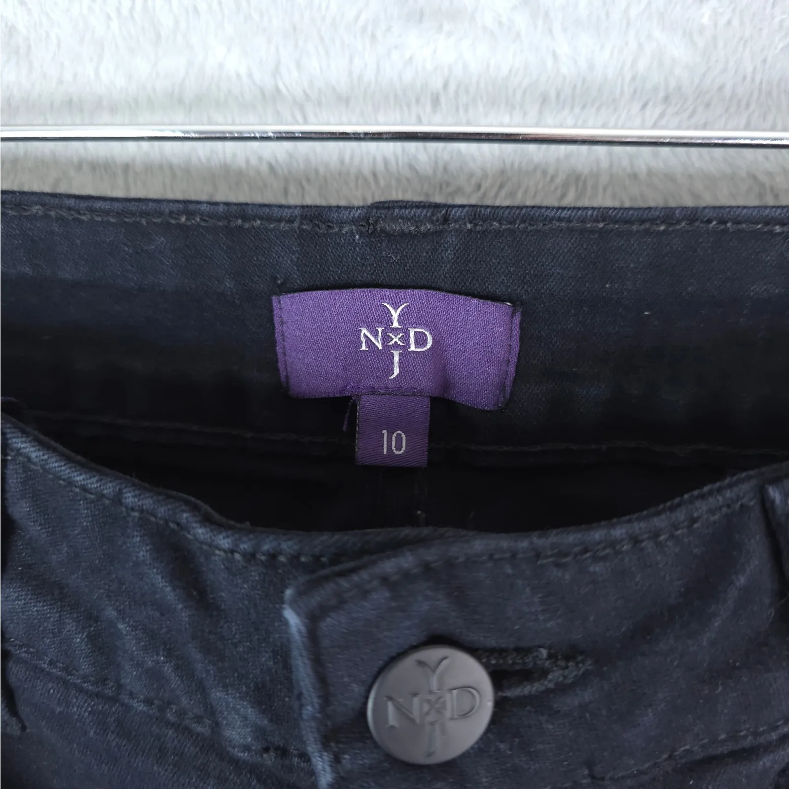 NYDJ Jeans Womens 10 (30x33) Black Bootcut Stretch Denim Rhinestone Pockets - Image 6