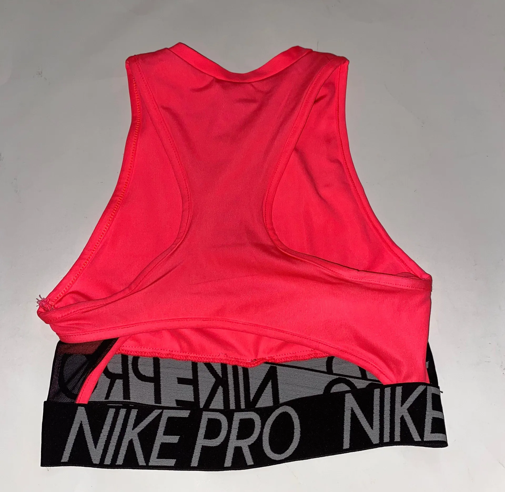 Nike Pro Intertwist Sport Bra - Image 2