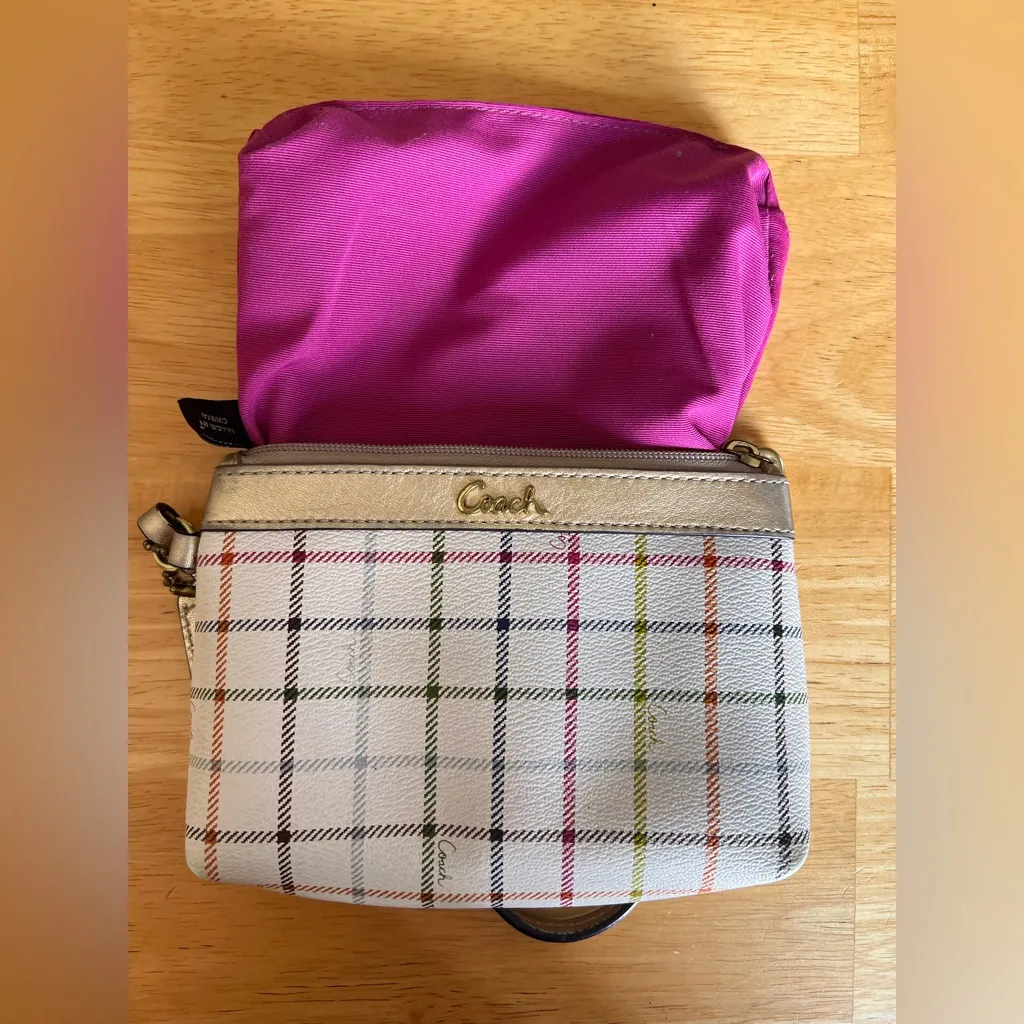 Coach White and Gold Plaid Wristlet - Image 11