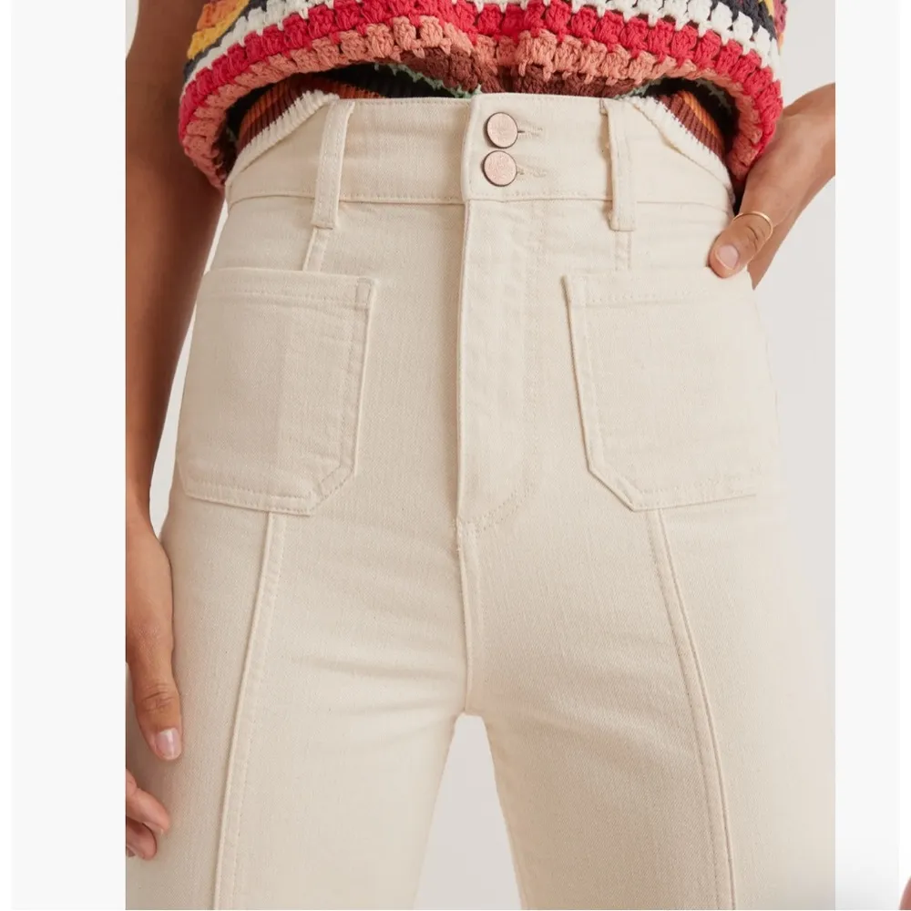 Marine Layer Archive Flare Jeans in Ecru White Size 4 NWT - Image 3