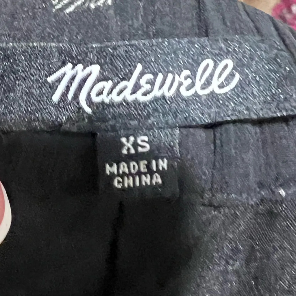 Madewell feather printed flutter black silk mini skirt - Image 6