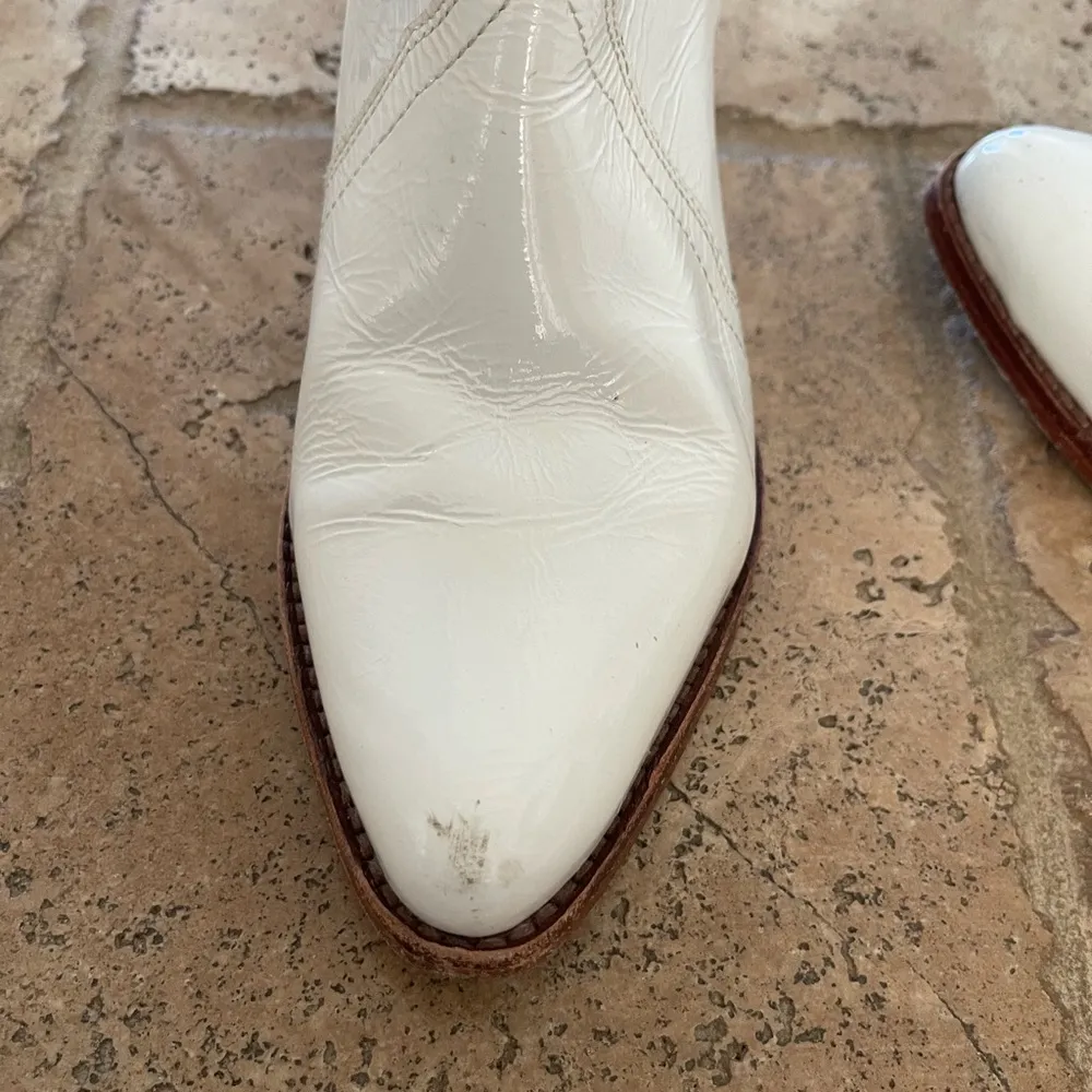 Women's New Frontier Western
Booties - Pointed Toe - Image 11