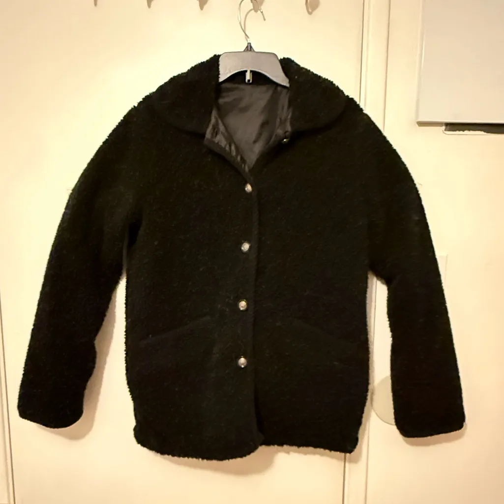 Cozy Black Teddy Jacket Reversible for Women. - Image 2