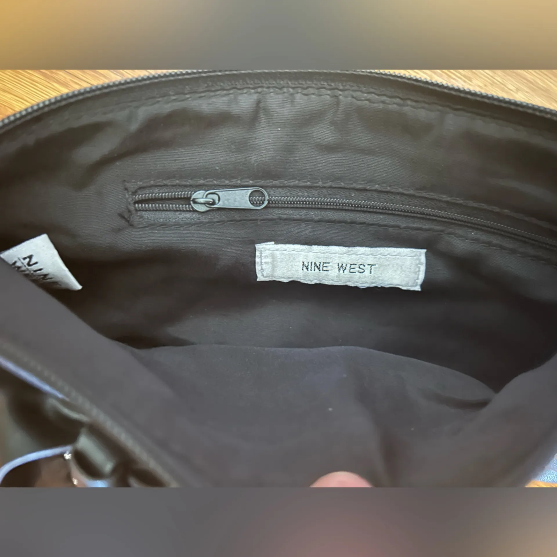 Nine West Chainlink Bag - Image 4