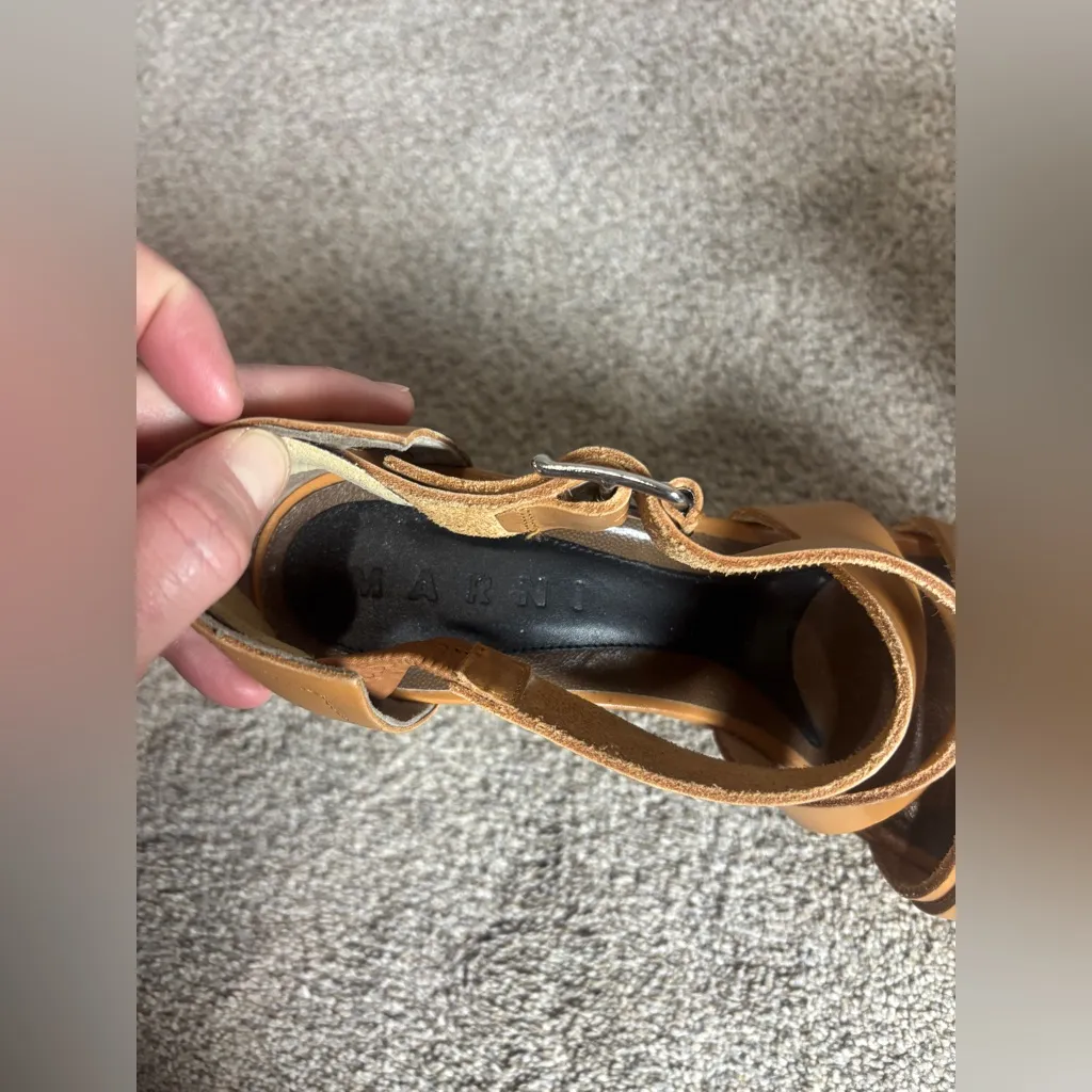 Marni Camel Leather Wedge Sandals Classic Italian Strappy Gold Metal Buckle 38 Tan Size 7 - Image 7