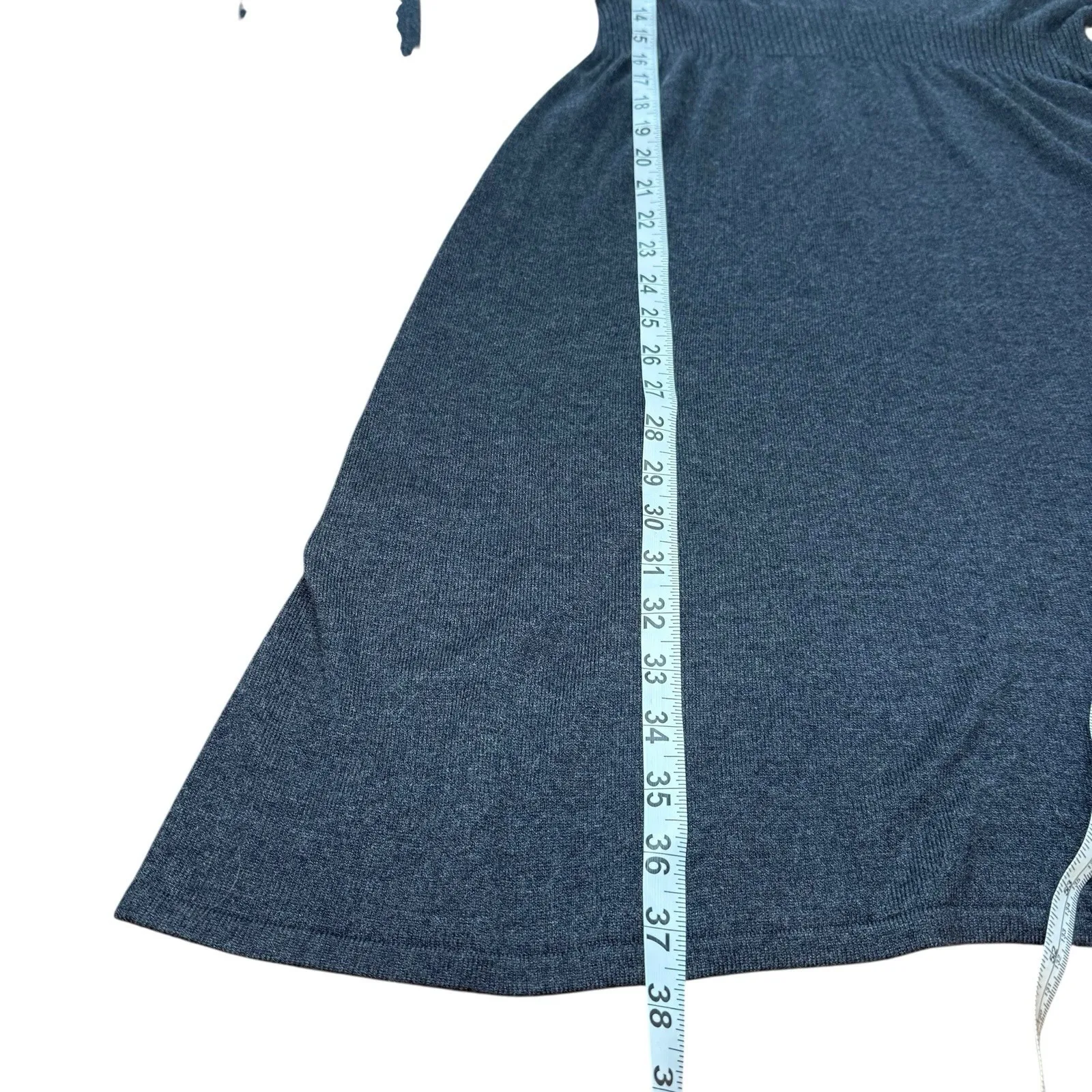 Neiman Marcus Women's Dark Gray Sweater Dress Size Medium - Image 11