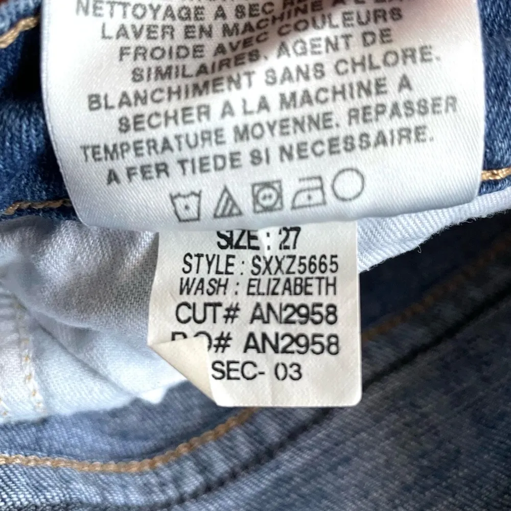 JOE’S Jeans Socialite Kicker, Elizabeth wash cropped, cuffed jeans, size W27 - Image 11